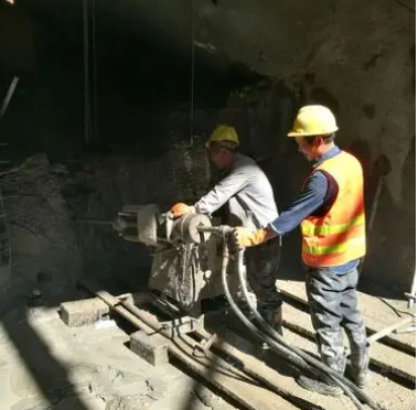 霸州水下抗分散灌浆料特点 水下不分散注浆料介绍